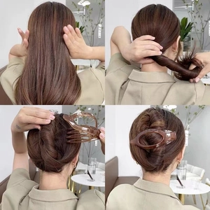 Tutoriel de chignon français avec une grande pince à cheveux écaille de tortue chic