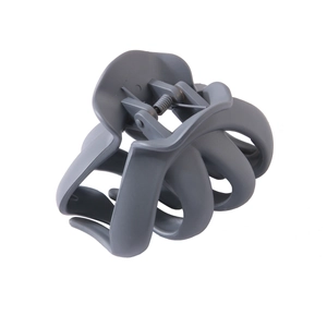 Pince à cheveux géométrique gris mat 8cm avec ressort métallique pour cheveux épais