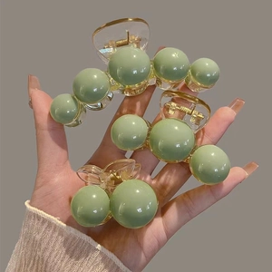 Elegant Green Plastic Hair Claw Clip For Women Korean Minimalist Artificial Pearl Shark Hairclip Daily Hair Accessories