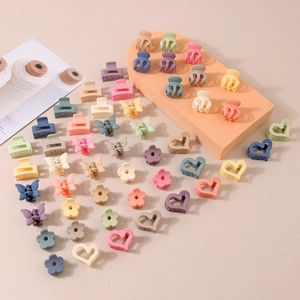 Matte macaron mini hair claw clips set with heart and flower shapes for women