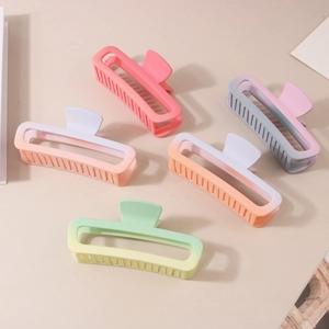 Set of five rectangle matte gradient hair claws in pastel macaron colors with hollow design
