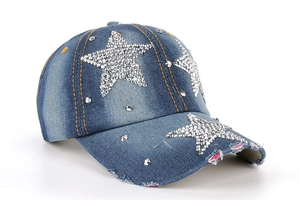 Casquette de baseball en denim vintage avec motifs d'étoiles en strass et bord usé