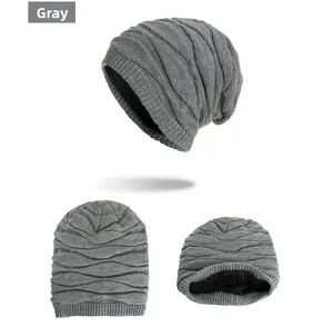 Detail showing grey knitted texture and thick black fleece lining for winter warmth