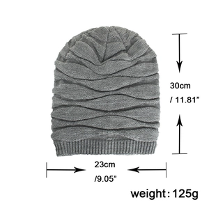Winter fleece-lined knit beanie for men with grey diamond pattern and 30cm height