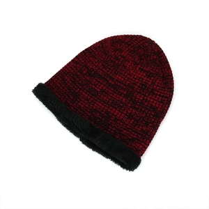 Winter thermal knit beanie hat with thick fleece lining and red-black marled yarn texture