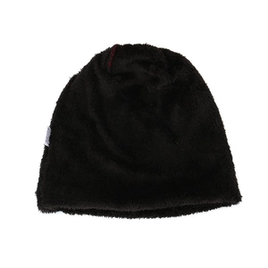 Men's winter black knit beanie with warm fleece lining and minimalist wash label