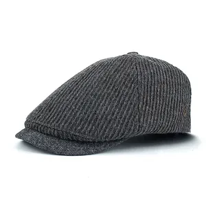 Vintage Men Striped Newsboy Cap Woolen Felt Flat Cap With Metal Badge Adjustable Retro Beret For Autumn Winter Outfits