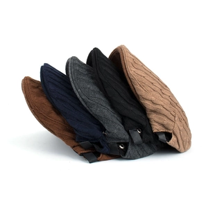 Men's cable-knit newsboy caps in five classic colors for autumn and winter warmth