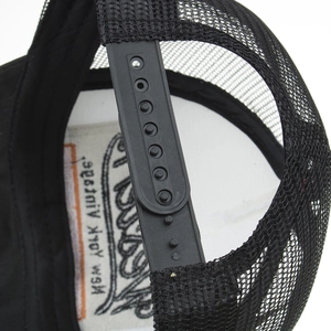 Adjustable black mesh trucker hat with letter embroidery and plastic snapback closure