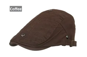 Vue détaillée de la casquette à carreaux café avec boucle en cuivre et coton texturé