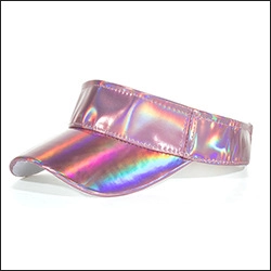Détail de la visière holographique laser avec finition métallique violette et doublure