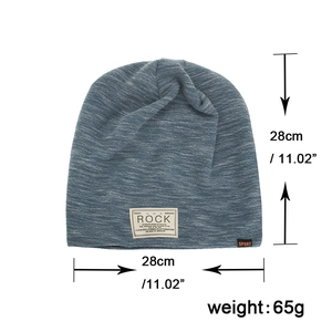 Blue-grey double-layer knitted beanie with ROCK patch, 28cm size and 65g weight details