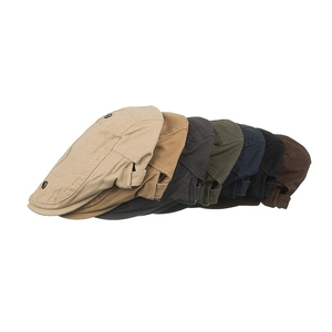 Collection de casquettes plates en coton en sept couleurs avec boucle en métal réglable
