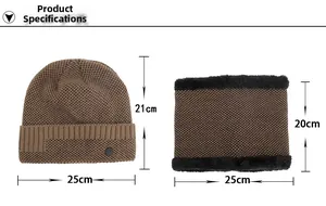 Set berretto in maglia marrone e scaldacollo in pile con dimensioni del prodotto