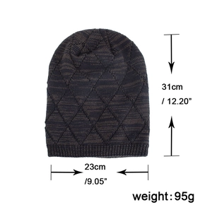 Winter thermal fleece lined knit beanie hat with lattice pattern dimensions 31x23cm