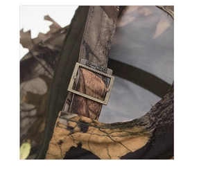 Detailed view of the camouflage baseball cap with adjustable bronze metal buckle