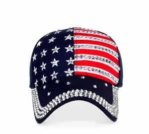 Frontansicht der USA-Flaggen-Baseballkappe mit Strass-Pentagramm-Stern-Dekoration