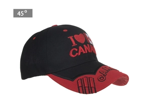 Vue latérale à 45 degrés de la broderie feuille d'érable du Canada sur casquette bicolore