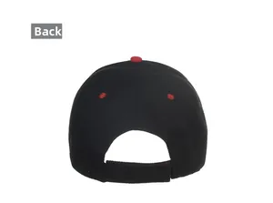 Vista trasera de gorra de béisbol negra con ojales rojos y cierre de velcro ajustable en la nuca