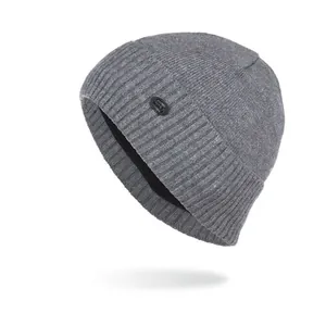 Bonnet En Tricot Chaud D'hiver Doublé Polaire Pour Hommes Femmes Bonnet À Revers Côtelé Avec Insigne De Mode Couvre-Chef Extérieur