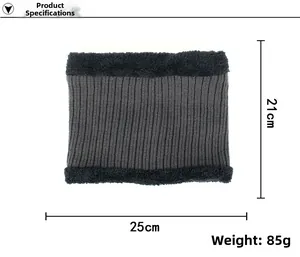 Tour de cou en tricot rayé dimensions 25cm x 21cm avec doublure pelucheuse et poids 85g