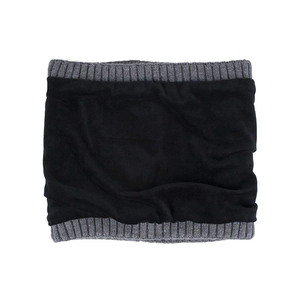 Winter thermal neck warmer featuring black fleece lining and grey ribbed knit edges