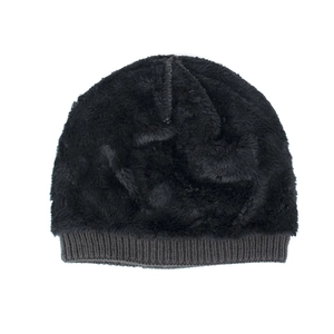 Winter thermal knit beanie hat with fleece lining in dark grey and black colors