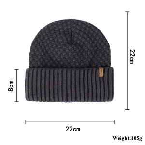 Classic dark grey waffle knit beanie with ribbed cuff and leather label, size 22x22cm