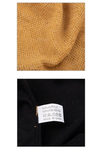 Nahaufnahme der Textur der Strickmütze und des Waschetiketts mit Materialangaben