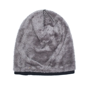 Winter fleece-lined beanie hat in dark grey with warm thickened polar fleece interior