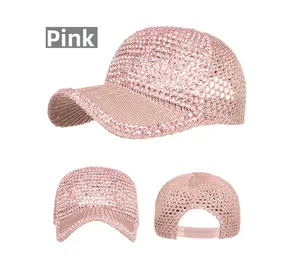 Vues détaillées de la casquette de baseball rose en maille à strass avec sangle réglable