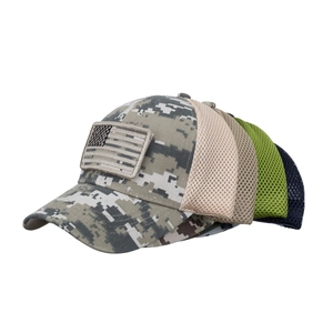 Taktische Camouflage Baseball Mesh Caps mit USA-Flaggen-Patch in vier verschiedenen Farben