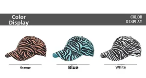 Détails des casquettes de baseball à motif zèbre en orange, bleu et blanc comparés