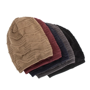 Winter knitted beanies in five colors featuring textured diamond knit pattern for warmth