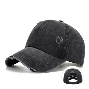 Casquette de Baseball en Coton Délavé Usé pour Femmes Avec Dos Croisé Queue de Cheval Chapeau de Soleil Réglable Vintage