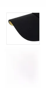 Détail de la broderie 3D Boston sur casquette noire en coton avec visière cousue