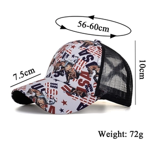 Détail de l'imprimé drapeau USA et du filet noir respirant sur l'arrière de la casquette