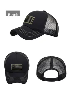 Trois vues d'une casquette de camionneur noire avec écusson drapeau US et sangle ajustable