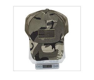 Casquette de baseball camo légère avec écusson drapeau pesant environ 65,6g