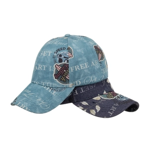 Retro letter print outdoor baseball caps in light and dark blue washed fabric