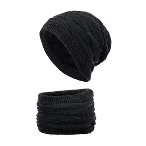 Winter Strickmütze und Loopschal Set für Herren mit dickem schwarzem Fleece-Innenfutter