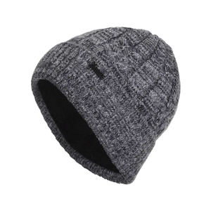 Men's dark gray cable knit beanie with warm fleece lining and metal logo plate
