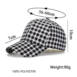 Unisex black and white plaid baseball cap with adjustable dimensions for 56-60cm head size