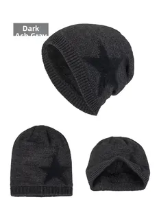 Détail d'un bonnet en tricot d'hiver avec motif étoile et doublure polaire épaisse