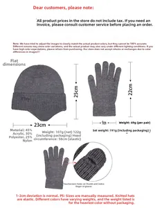 Detailansicht von dunkelgrauem Strickmützen- und Handschuhset mit Touchscreen-Funktion