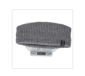 Vue détaillée du bandeau de sport gris en maille gaufrée pesant 70,9 grammes