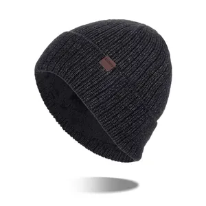 Berretto a Maglia Invernale Caldo Spesso per Uomo Donna Foderato in Pile Cappello a Costine con Toppa in Pelle Outdoor