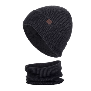 Winter thermal fleece-lined knit hat and neck warmer set for men in dark grey