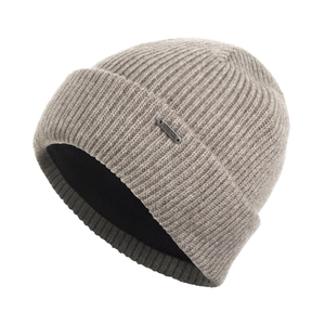 Berretto in maglia grigio chiaro con fodera in pile e dettaglio in metallo invernale