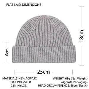 Light gray knit beanie with 25x18cm dimensions and rib-knit texture for adults